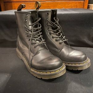 Dr Martens 1460 boots